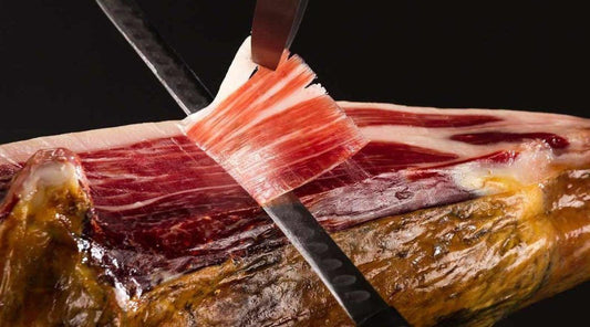 10 Razones para tener un jamonero en casa